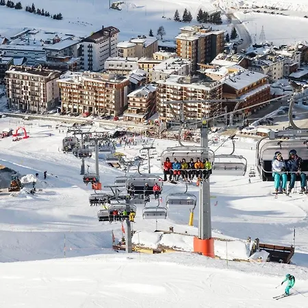 Hellochalet - Foyer Du Cervin Central, Apartment, 250m Lift شقة